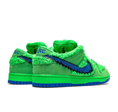 Nike SB Dunk Low "Grateful Dead Bears Green"