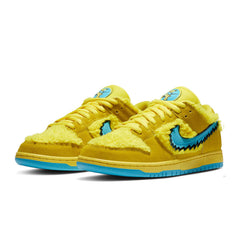 Nike SB Dunk Low "Grateful Dead Bears Yellow"