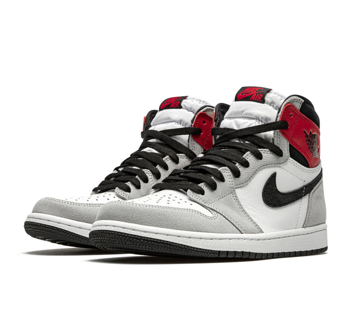 Jordan 1 Retro High "Light Smoke Grey"