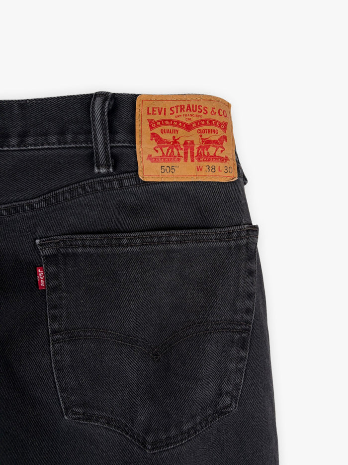 2000s Levi’s 505 Straight Leg Jeans