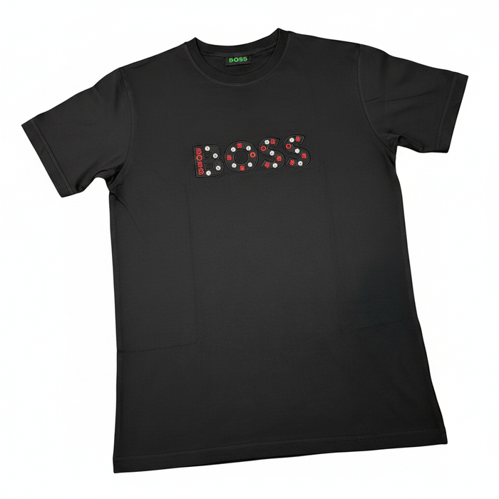 Boss playera negra frente diagonal